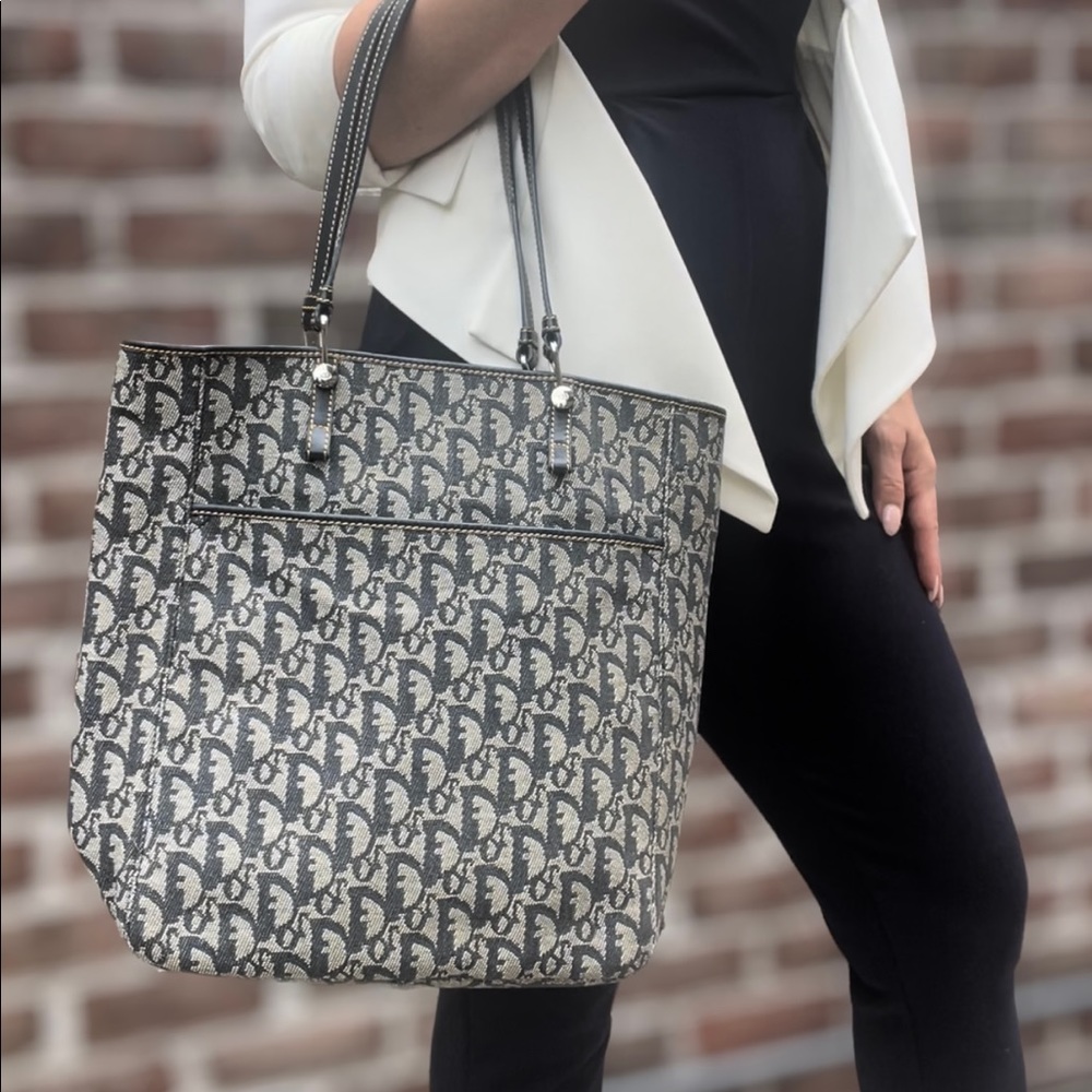 CHRISTIAN DIOR Oblique Canvas Tote Navy